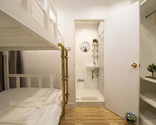 Twin Bunk Bed Private Ensuite