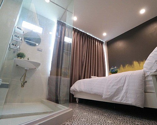 Sweet Canal- Double Bed Private Ensuite