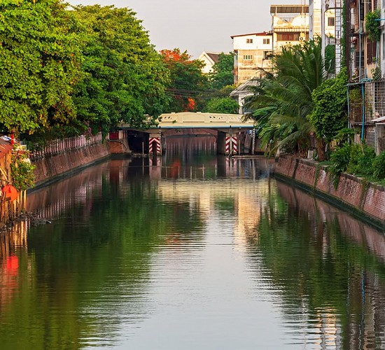 Lovely Canal & Temple View